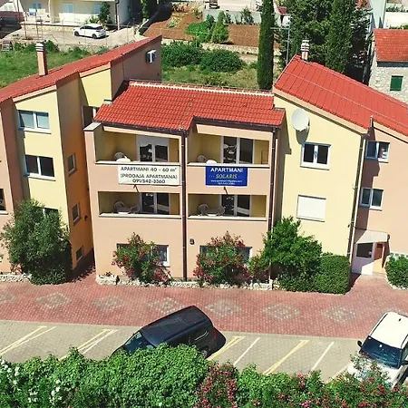 Solaris - Antonela - With Private Parking Apartman *