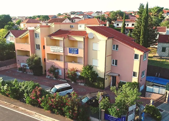 Solaris Antonela Modern With Sea View & Free Private Parking *